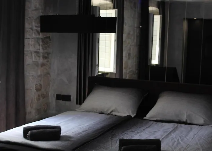 Πανσιόν Mala Porta