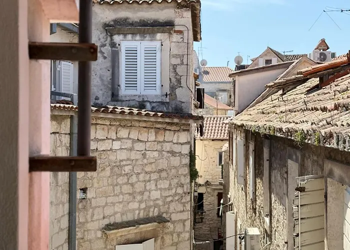 Mala Porta Πανσιόν *