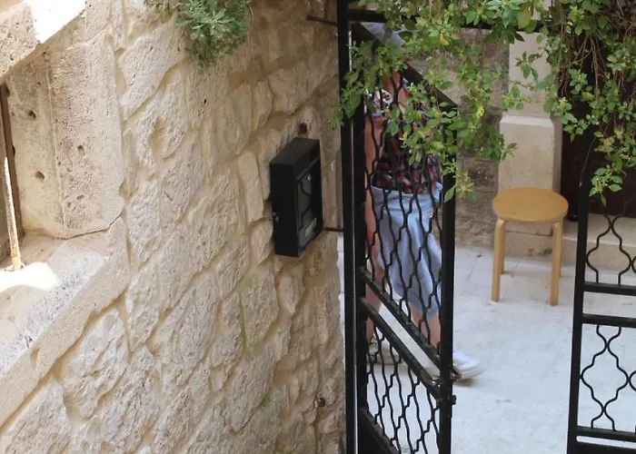 Mala Porta Πανσιόν